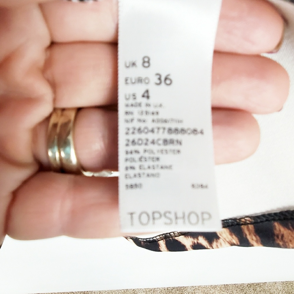 TopShop leopard print dress. R10 - Picture 5 of 5